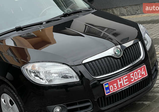 Чорний Шкода Румстер, об'ємом двигуна 1.4 л та пробігом 254 тис. км за 4600 $, фото 4 на Automoto.ua