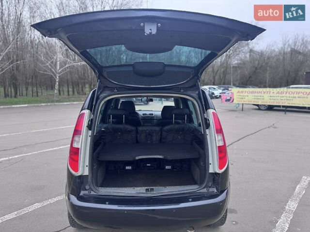 Черный Шкода Румстер, объемом двигателя 1.2 л и пробегом 460 тыс. км за 3250 $, фото 12 на Automoto.ua