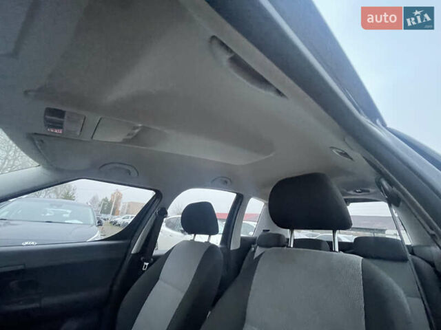 Черный Шкода Румстер, объемом двигателя 1.4 л и пробегом 222 тыс. км за 4900 $, фото 11 на Automoto.ua