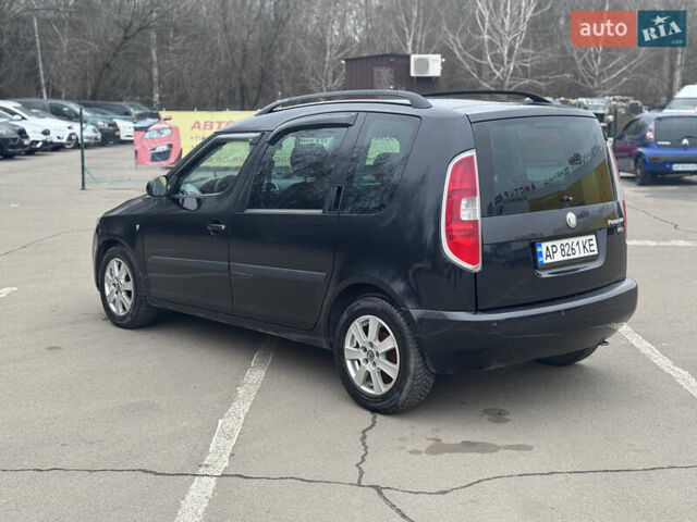 Черный Шкода Румстер, объемом двигателя 1.2 л и пробегом 460 тыс. км за 3250 $, фото 3 на Automoto.ua