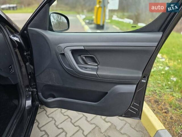 Чорний Шкода Румстер, об'ємом двигуна 1.2 л та пробігом 167 тис. км за 6250 $, фото 63 на Automoto.ua