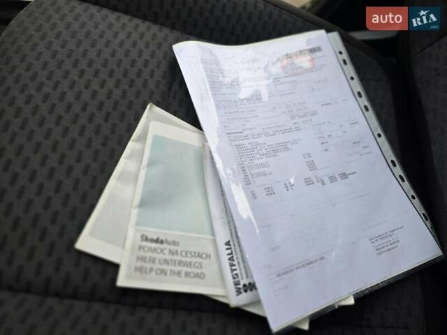 Чорний Шкода Румстер, об'ємом двигуна 1.2 л та пробігом 167 тис. км за 6250 $, фото 57 на Automoto.ua