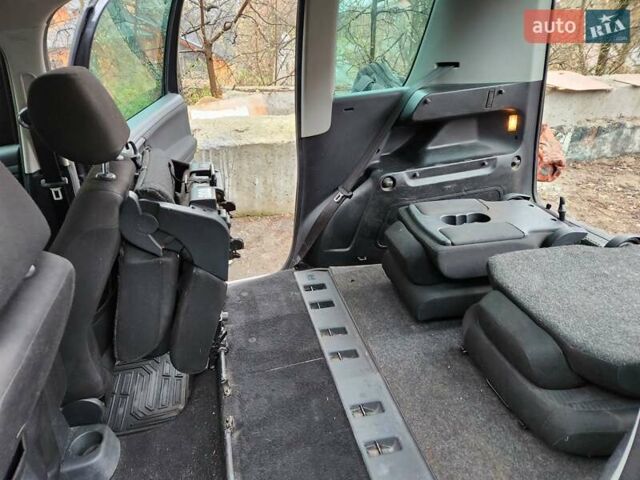 Черный Шкода Румстер, объемом двигателя 1.6 л и пробегом 205 тыс. км за 5000 $, фото 1 на Automoto.ua