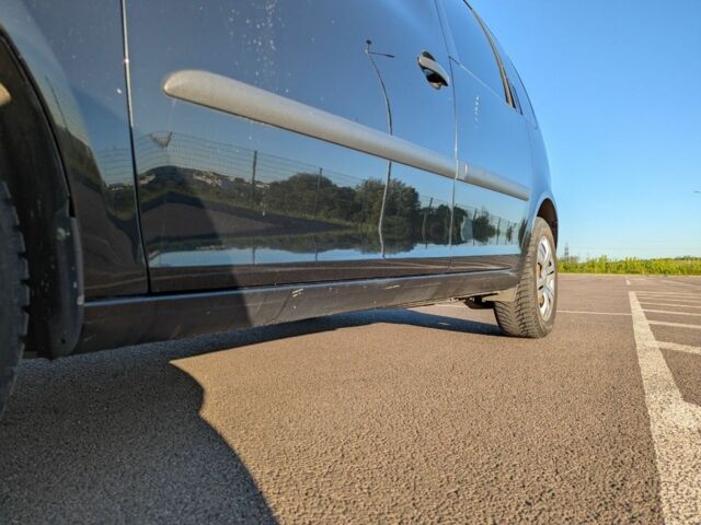 Черный Шкода Румстер, объемом двигателя 1.6 л и пробегом 230 тыс. км за 5100 $, фото 7 на Automoto.ua