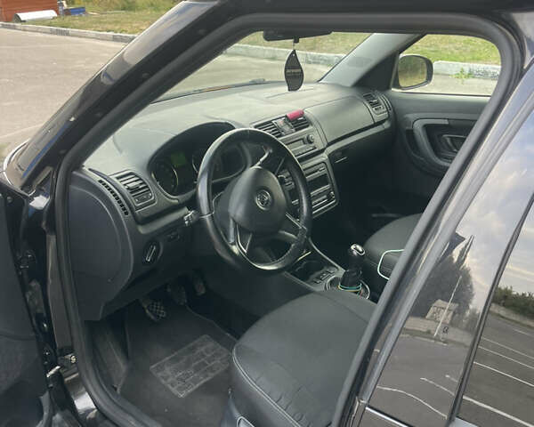 Черный Шкода Румстер, объемом двигателя 1.6 л и пробегом 320 тыс. км за 7000 $, фото 9 на Automoto.ua