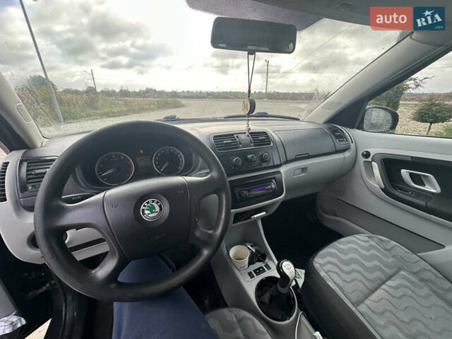 Чорний Шкода Румстер, об'ємом двигуна 1.6 л та пробігом 247 тис. км за 3400 $, фото 15 на Automoto.ua