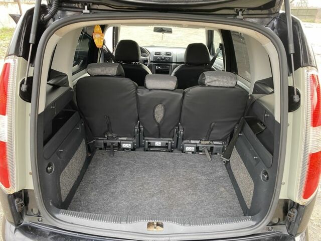 Черный Шкода Румстер, объемом двигателя 1.4 л и пробегом 255 тыс. км за 5200 $, фото 14 на Automoto.ua