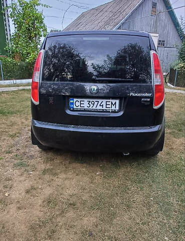 Черный Шкода Румстер, объемом двигателя 1.6 л и пробегом 157 тыс. км за 5300 $, фото 6 на Automoto.ua