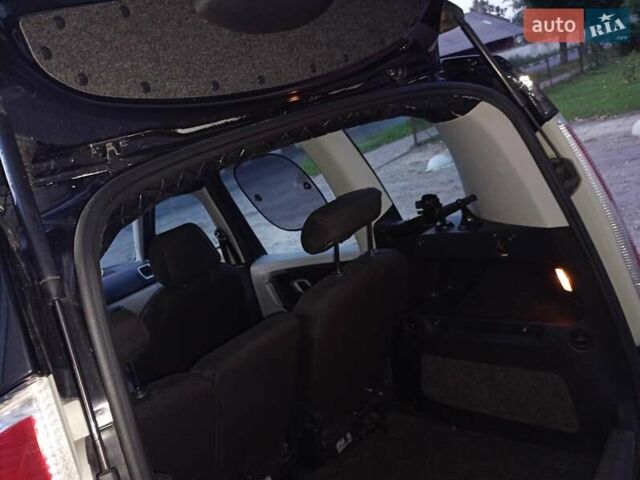 Черный Шкода Румстер, объемом двигателя 1.4 л и пробегом 269 тыс. км за 4999 $, фото 15 на Automoto.ua