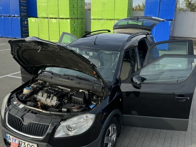 Черный Шкода Румстер, объемом двигателя 1.9 л и пробегом 222 тыс. км за 6999 $, фото 3 на Automoto.ua