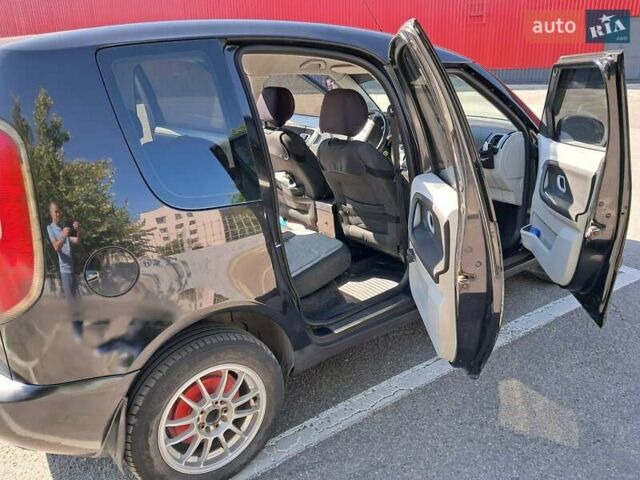 Чорний Шкода Румстер, об'ємом двигуна 1.39 л та пробігом 327 тис. км за 4800 $, фото 9 на Automoto.ua