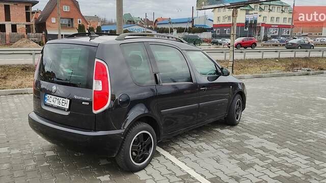 Черный Шкода Румстер, объемом двигателя 1.6 л и пробегом 221 тыс. км за 8000 $, фото 4 на Automoto.ua