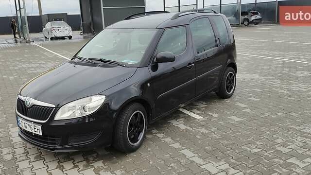 Черный Шкода Румстер, объемом двигателя 1.6 л и пробегом 221 тыс. км за 8000 $, фото 5 на Automoto.ua