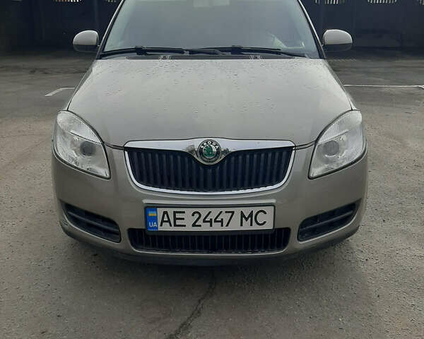 Коричневий Шкода Румстер, об'ємом двигуна 1.39 л та пробігом 269 тис. км за 4000 $, фото 2 на Automoto.ua