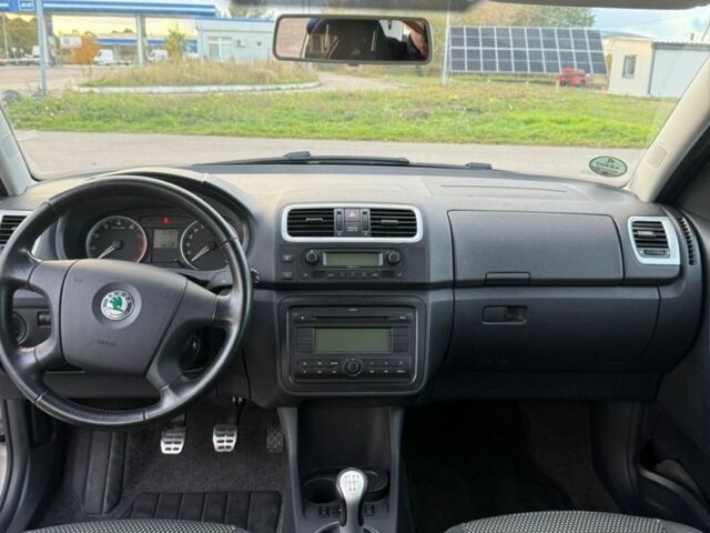 Коричневый Шкода Румстер, объемом двигателя 1.4 л и пробегом 193 тыс. км за 5300 $, фото 8 на Automoto.ua