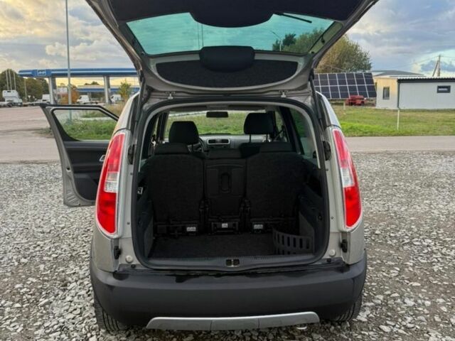 Коричневый Шкода Румстер, объемом двигателя 1.4 л и пробегом 193 тыс. км за 5300 $, фото 5 на Automoto.ua