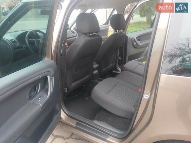 Коричневий Шкода Румстер, об'ємом двигуна 1.2 л та пробігом 256 тис. км за 6150 $, фото 6 на Automoto.ua