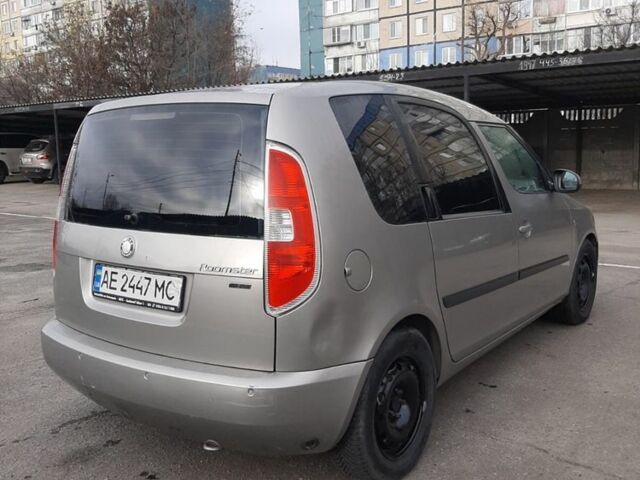 Коричневий Шкода Румстер, об'ємом двигуна 1.4 л та пробігом 269 тис. км за 5000 $, фото 2 на Automoto.ua