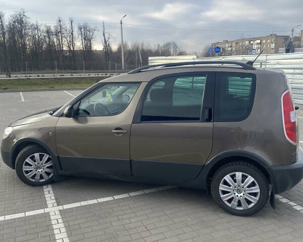 Коричневый Шкода Румстер, объемом двигателя 1.2 л и пробегом 222 тыс. км за 6800 $, фото 8 на Automoto.ua