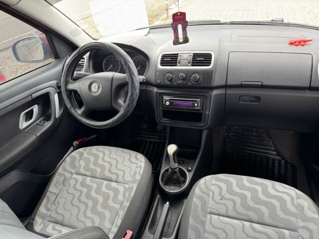 Красный Шкода Румстер, объемом двигателя 1.6 л и пробегом 280 тыс. км за 5000 $, фото 7 на Automoto.ua