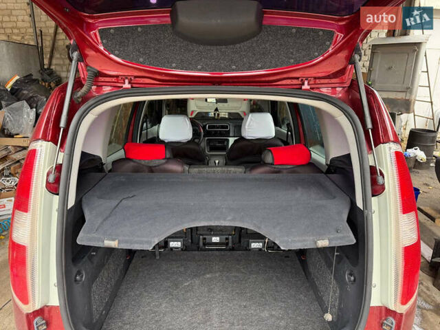 Красный Шкода Румстер, объемом двигателя 1.4 л и пробегом 158 тыс. км за 5000 $, фото 35 на Automoto.ua