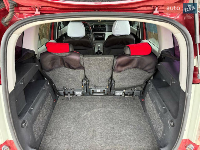 Красный Шкода Румстер, объемом двигателя 1.4 л и пробегом 158 тыс. км за 5000 $, фото 34 на Automoto.ua