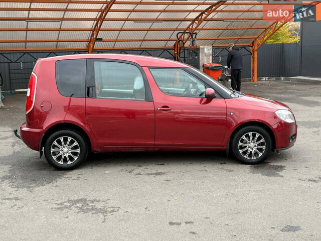 Красный Шкода Румстер, объемом двигателя 1.4 л и пробегом 158 тыс. км за 5000 $, фото 13 на Automoto.ua