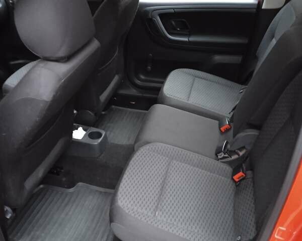 Красный Шкода Румстер, объемом двигателя 1.2 л и пробегом 49 тыс. км за 7500 $, фото 6 на Automoto.ua