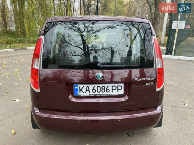 Красный Шкода Румстер, объемом двигателя 1.39 л и пробегом 48 тыс. км за 6700 $, фото 6 на Automoto.ua