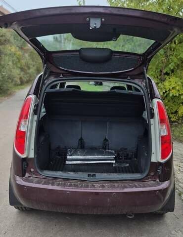 Шкода Румстер 2012 в Киеве на Automoto.ua Красный Шкода Румстер, объемом двигателя 1.39 л и пробегом 48 тыс. км за 6500 $, фото 6 на Automoto.ua