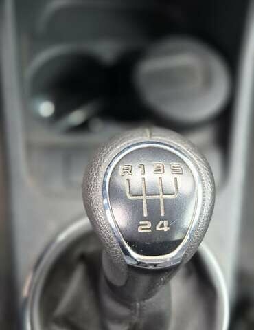 Шкода Румстер 2012 в Киеве на Automoto.ua Красный Шкода Румстер, объемом двигателя 1.39 л и пробегом 48 тыс. км за 6500 $, фото 8 на Automoto.ua