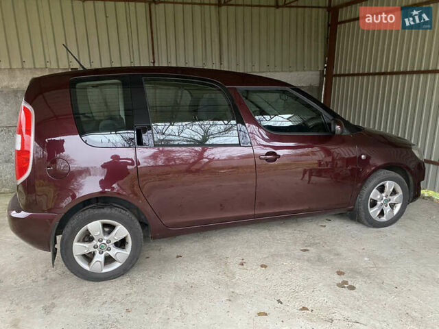 Красный Шкода Румстер, объемом двигателя 1.39 л и пробегом 48 тыс. км за 6700 $, фото 1 на Automoto.ua