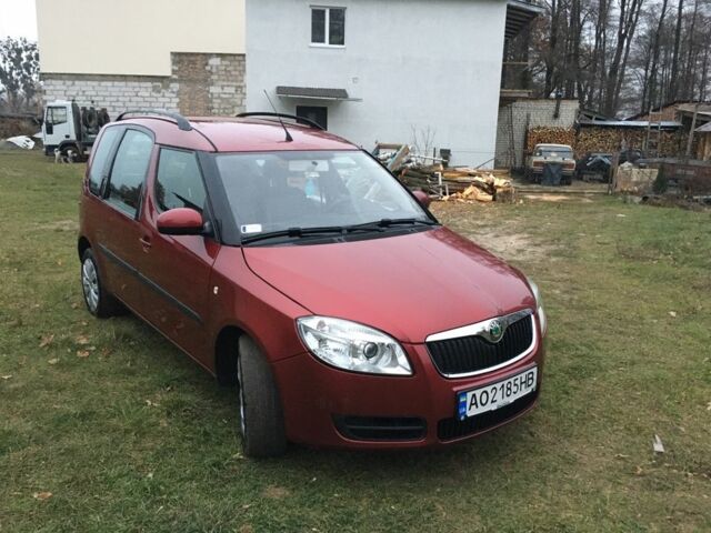 Красный Шкода Румстер, объемом двигателя 1.4 л и пробегом 267 тыс. км за 3999 $, фото 6 на Automoto.ua