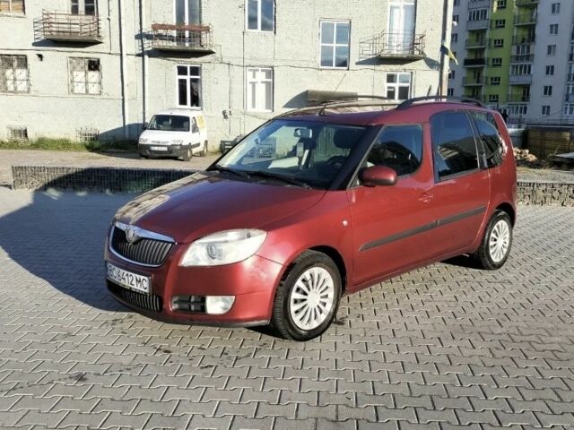 Красный Шкода Румстер, объемом двигателя 1.9 л и пробегом 268 тыс. км за 4700 $, фото 1 на Automoto.ua