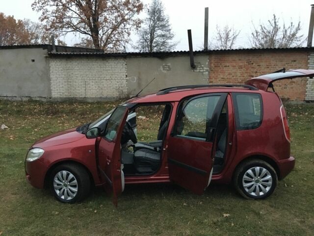 Красный Шкода Румстер, объемом двигателя 1.4 л и пробегом 267 тыс. км за 3999 $, фото 22 на Automoto.ua