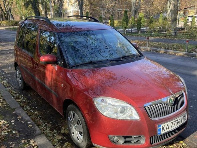 Красный Шкода Румстер, объемом двигателя 1.9 л и пробегом 180 тыс. км за 6600 $, фото 1 на Automoto.ua