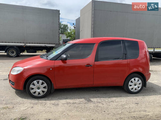 Червоний Шкода Румстер, об'ємом двигуна 1.2 л та пробігом 260 тис. км за 3700 $, фото 1 на Automoto.ua