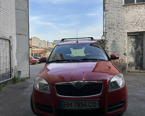Красный Шкода Румстер, объемом двигателя 1.4 л и пробегом 190 тыс. км за 5400 $, фото 1 на Automoto.ua