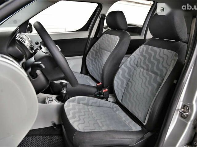 Шкода Румстер, объемом двигателя 1.6 л и пробегом 338 тыс. км за 5990 $, фото 8 на Automoto.ua