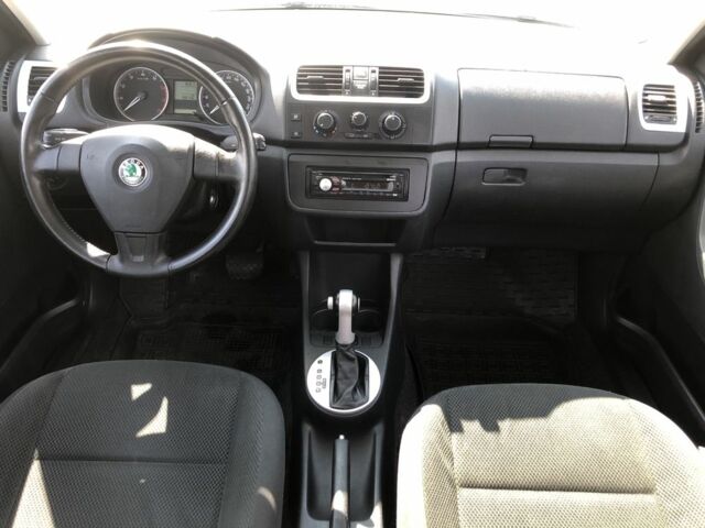 Шкода Румстер, об'ємом двигуна 1.6 л та пробігом 170 тис. км за 5974 $, фото 8 на Automoto.ua