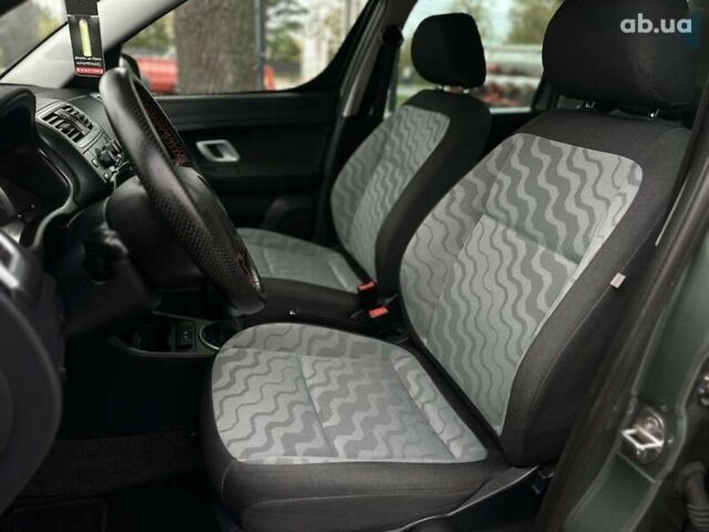 Шкода Румстер, об'ємом двигуна 0 л та пробігом 216 тис. км за 6000 $, фото 26 на Automoto.ua