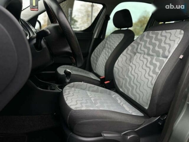 Шкода Румстер, об'ємом двигуна 0 л та пробігом 216 тис. км за 6000 $, фото 25 на Automoto.ua