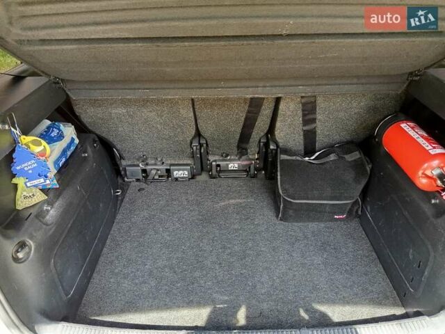 Шкода Румстер, объемом двигателя 0 л и пробегом 183 тыс. км за 3500 $, фото 7 на Automoto.ua