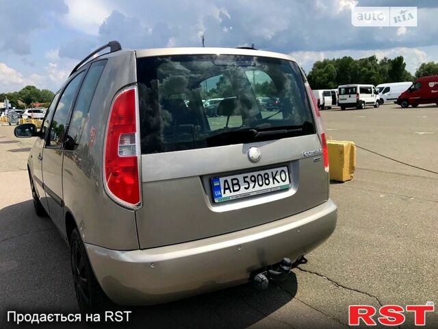 Серый Шкода Румстер, объемом двигателя 1.6 л и пробегом 180 тыс. км за 6200 $, фото 1 на Automoto.ua
