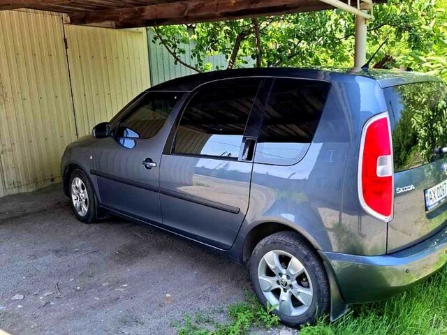 Серый Шкода Румстер, объемом двигателя 1.4 л и пробегом 100 тыс. км за 7000 $, фото 3 на Automoto.ua