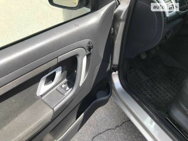 Серый Шкода Румстер, объемом двигателя 1.6 л и пробегом 180 тыс. км за 6200 $, фото 6 на Automoto.ua