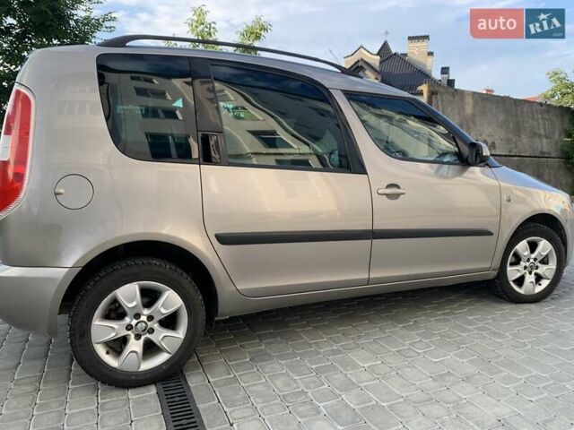 Серый Шкода Румстер, объемом двигателя 1.6 л и пробегом 198 тыс. км за 5800 $, фото 5 на Automoto.ua