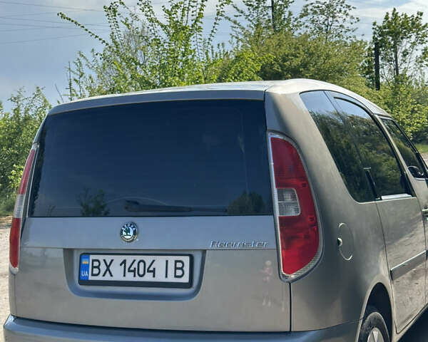 Серый Шкода Румстер, объемом двигателя 1.6 л и пробегом 228 тыс. км за 6500 $, фото 7 на Automoto.ua