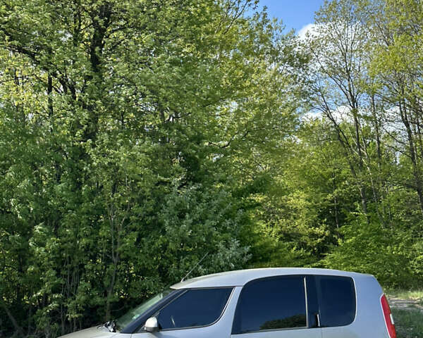 Серый Шкода Румстер, объемом двигателя 1.6 л и пробегом 228 тыс. км за 6500 $, фото 2 на Automoto.ua