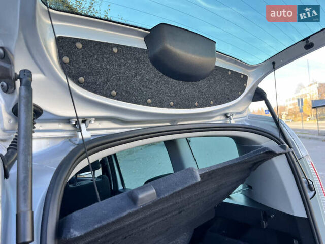 Сірий Шкода Румстер, об'ємом двигуна 1.4 л та пробігом 180 тис. км за 5950 $, фото 40 на Automoto.ua